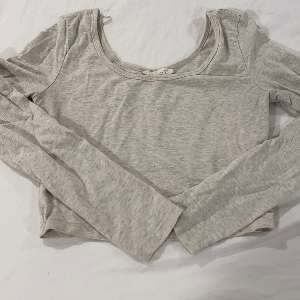 Forever 21 Small long sleeved beige cream crop top